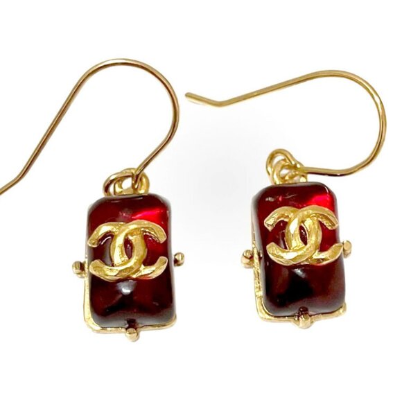 CHANEL CC Logos Red Gripoix Stones Hook Earrings Gold Tone 99P Auth w/Box - Picture 3 of 8
